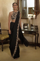 NAVNEET RANDHAWA IN TARZ SAREE