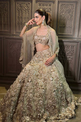 Neha Nagar In Sonare Lehenga Set