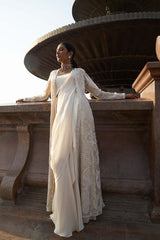 KRITI SANON IN EWAAZ SAREE