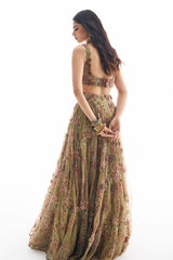 Oeshi Lehenga Set
