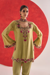 Nitya Kurta Set