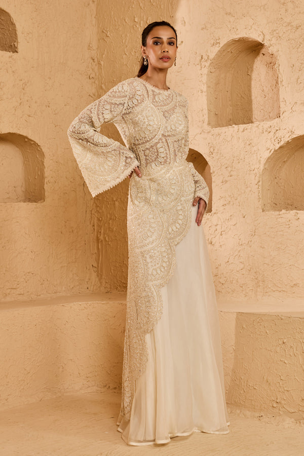 Noorah Asymmetric Kurta Set