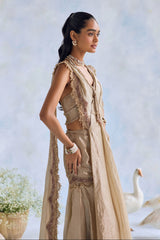 NYRA SHARARA SET