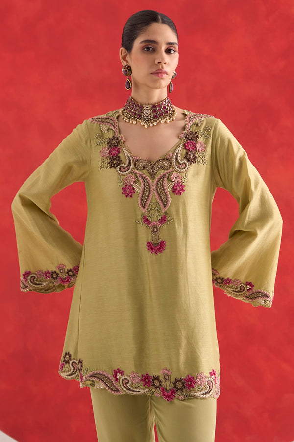 Nitya Kurta Set