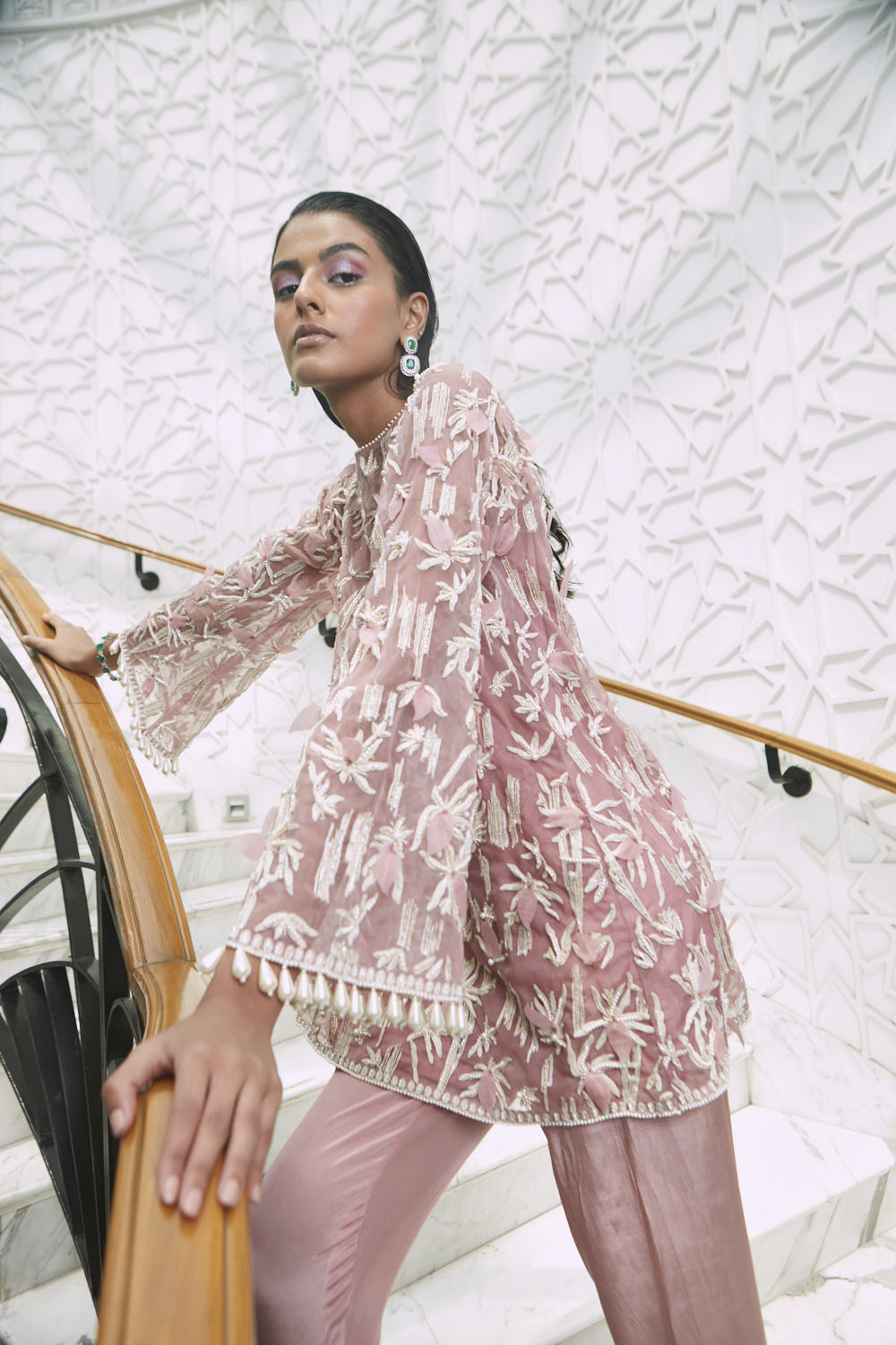 PINK 3D EMBROIDERED KURTA SET – Ridhima Bhasin