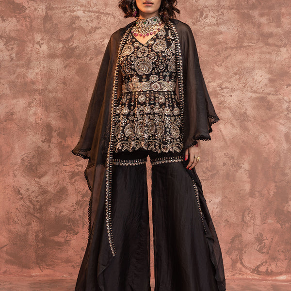 black-boho-embroiderd-peplum-